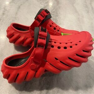 NWT Crocs Echo Clog Size Mens 5 Womens 7 Red Black Slip On Comfort Shoes